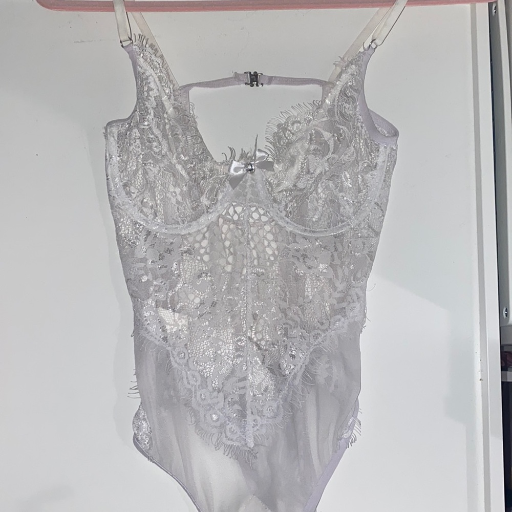 White lace bodysuit